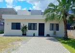 CASA EM ITAPEMA, COM 03 DORMIT�RIOS, AREA COMERCIA