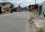 CASA EM ITAPEMA, COM 03 DORMIT�RIOS, AREA COMERCIA