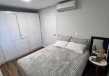 APTO EM ITAPEMA, COM 02 DORMS, FINAMENTE MOBILIADO