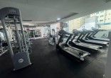 APTO EM MEIA PRAIA, MOBILIADO, COM 03 SUITES, 150M