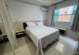 APTO EM MEIA PRAIA, MOBILIADO, COM 03 SUITES, 150M