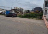 TERRENO DE ESQUINA MEDINDO 360m², EM ITAPEMA