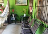CASA COM 03 DORMIT�RIOS, MOBILIADA, CENTRO DO MORR