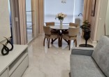 APTO, APROX. 350M DO MAR, COM 02 SUITES, MOBILIADO