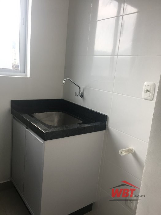 Apartamento Aluguel Anual Semi-Mobiliado
