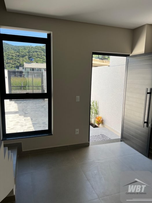 Sobrado 3 dormitorios 