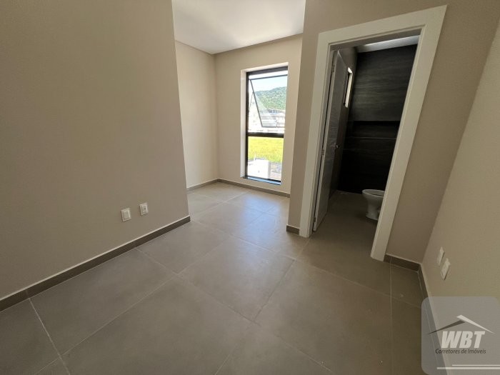 Sobrado 3 dormitorios 