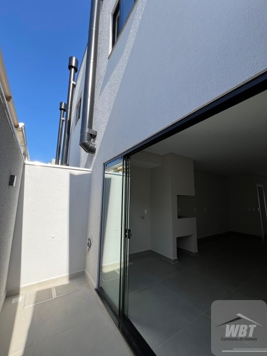 Sobrado 3 dormitorios 