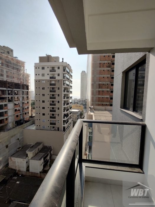 APARTAMENTO EM ITAPEMA, COM 02 DORMS, 400m MAR, MO