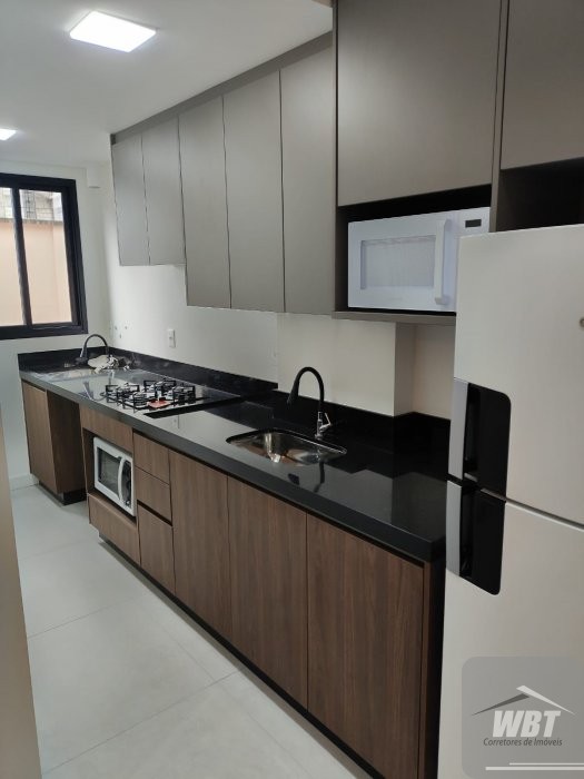 APARTAMENTO EM ITAPEMA, COM 02 DORMS, 400m MAR, MO