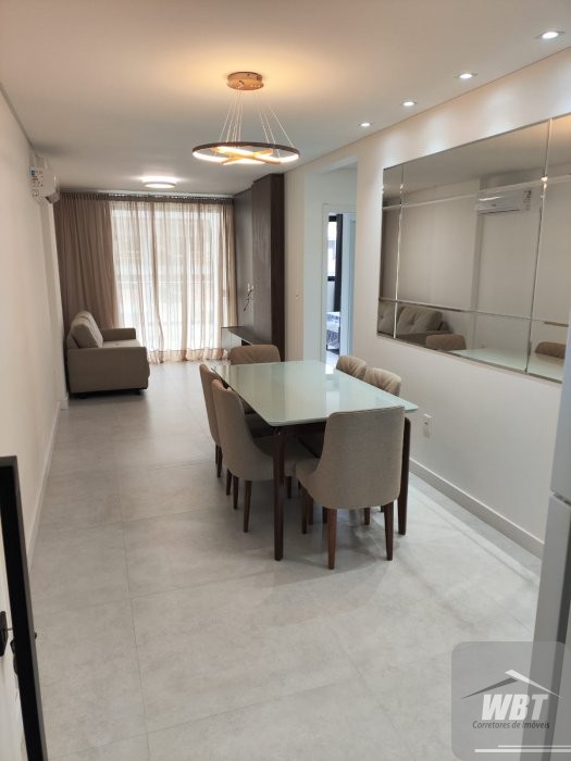 APARTAMENTO EM ITAPEMA, COM 02 DORMS, 400m MAR, MO