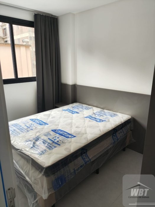 APARTAMENTO EM ITAPEMA, COM 02 DORMS, 400m MAR, MO