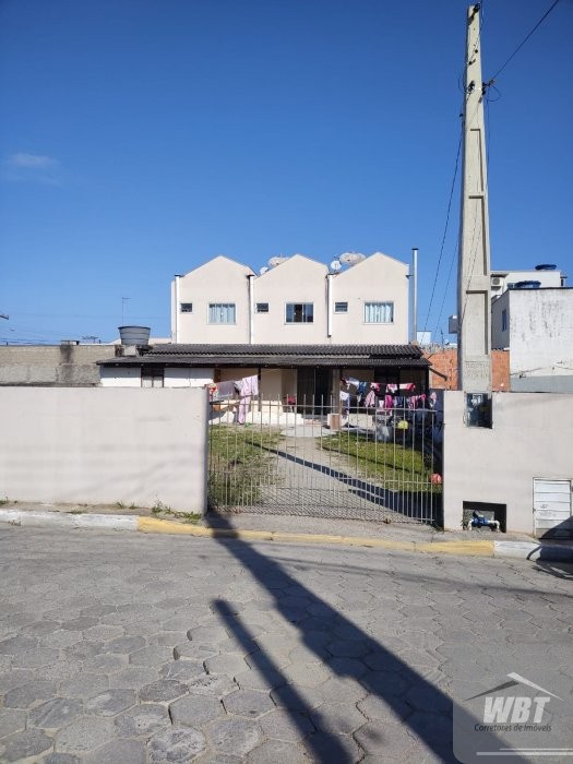 Terreno com 283.50m�, casa em anexo, murado!!!