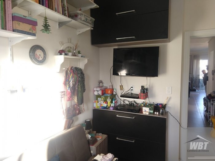 Apartamento com 02 dorm, SEMI-Mobiliado, 900m mar!