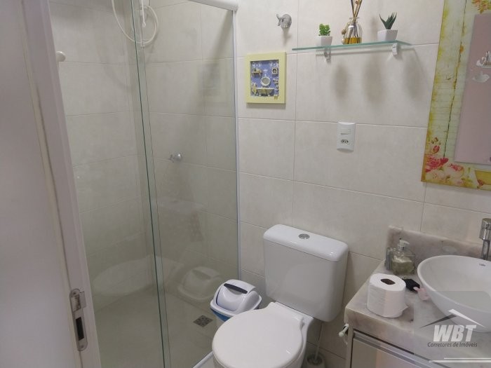 Apartamento com 02 dorm, SEMI-Mobiliado, 900m mar!