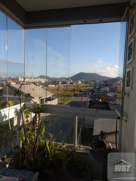 Apartamento com 02 dorm, SEMI-Mobiliado, 900m mar!