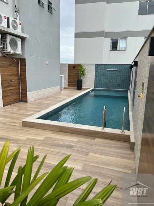 APARTAMENTO EM ITAPEMA, FINAMENTE MOBILIADO, COM 0