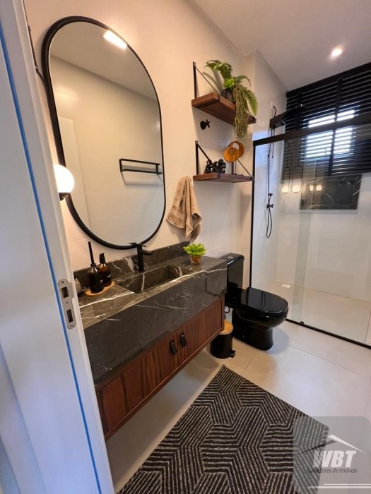 APARTAMENTO EM ITAPEMA, FINAMENTE MOBILIADO, COM 0