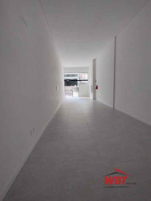 SALA COMERCIAL EM ITAPEMA, PRONTA, COM 75M�, OPORT