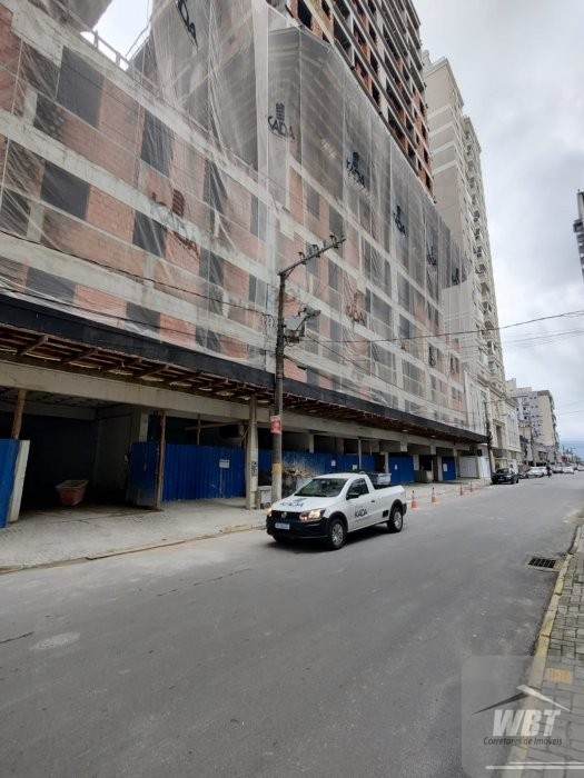 SALA COMERCIAL EM ITAPEMA, PRONTA, COM 65M�, OPORT