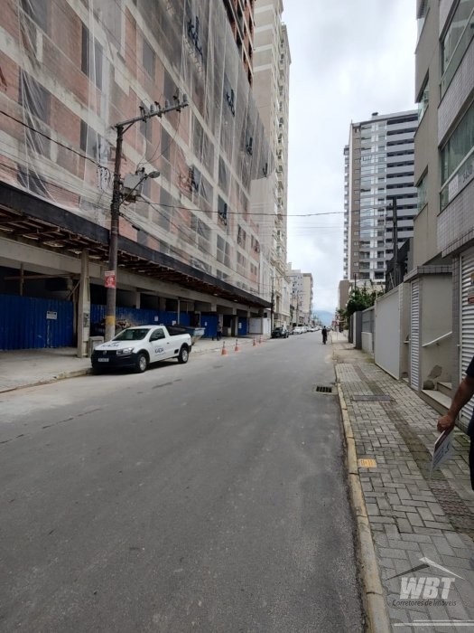 SALA COMERCIAL EM ITAPEMA, PRONTA, COM 65M�, OPORT