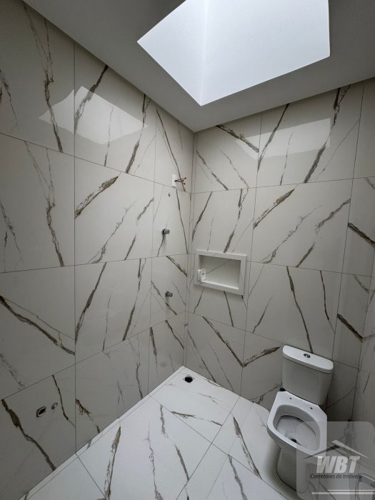 SOBRADOS COM 03 DORMS., PRONTO, FINANCI�VEL!!!