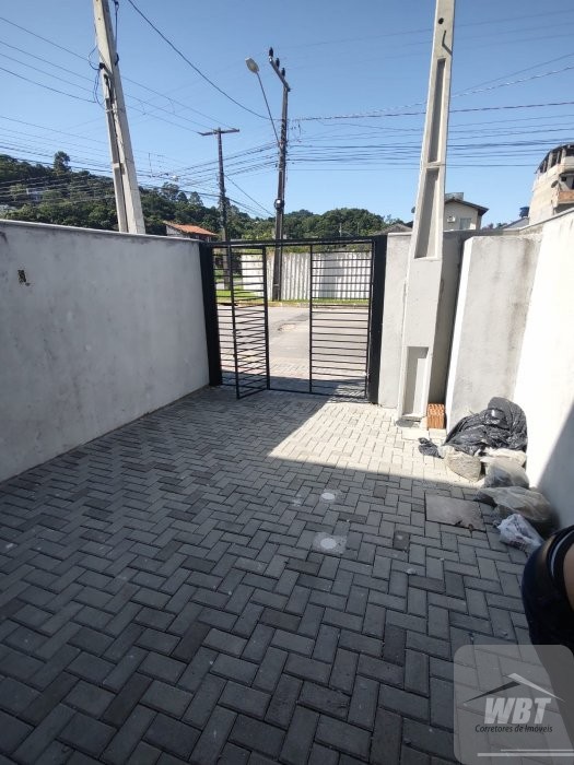 SOBRADOS EM ITAPEMA, COM 02 DORMS