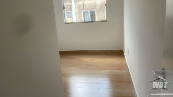 SOBRADOS EM ITAPEMA COM 03 DORMS, PRONTO!!! Morret