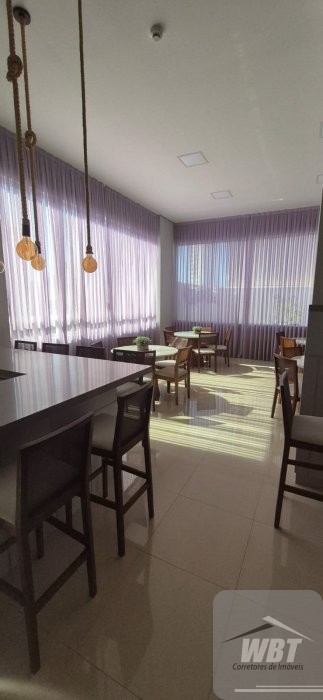APARTAMENTO EM ITAPEMA, 300M MAR, COM 02 DORMS, MO