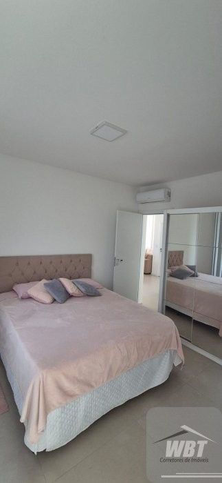 APARTAMENTO EM ITAPEMA, MOBILIADO, COM 03 DORMS, S