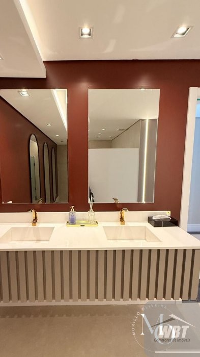 APARTAMENTO EM ITAPEMA, COM 02 DORMS, 500M DO MAR!