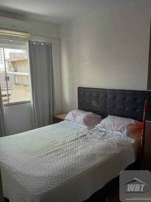 SOBRADO COM 02 SU�TES, AREA CENTRAL