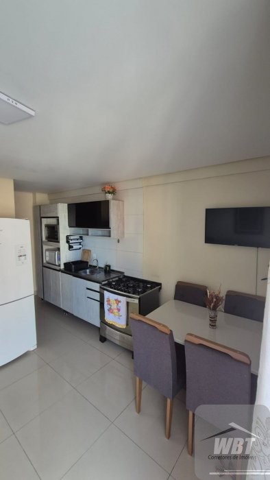 APARTAMENTO COM 02 DORMS, SENDO 01 SUITE, 600M MAR