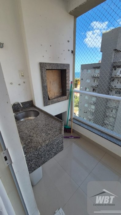 APARTAMENTO COM 02 DORMS, SENDO 01 SUITE, 600M MAR