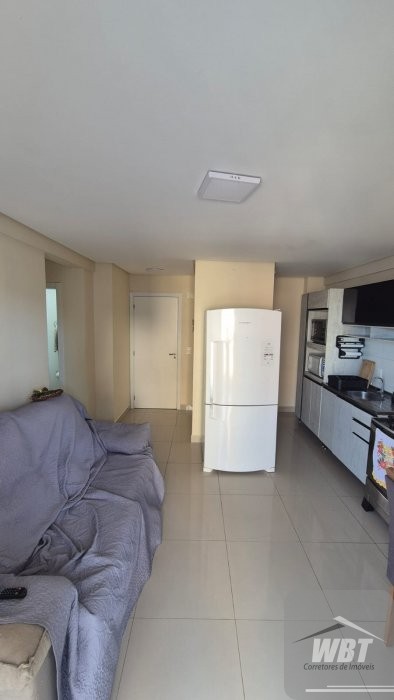 APARTAMENTO COM 02 DORMS, SENDO 01 SUITE, 600M MAR