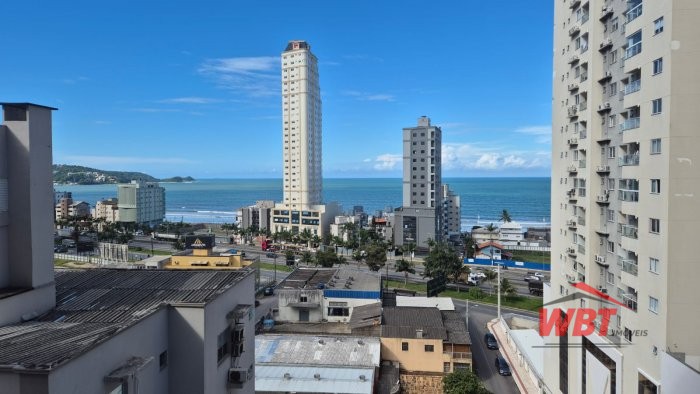 APARTAMENTO EM ITAPEMA, COM 02 DORMS, 350M MAR, PR