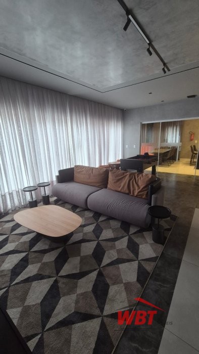 APARTAMENTO EM ITAPEMA, COM 02 DORMS, 350M MAR, PR