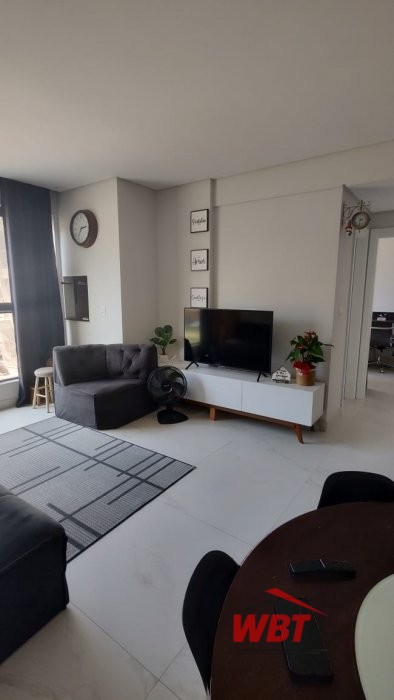 APTO EM ITAPEMA, MOBILIADO, COM 03 DORMS, SENDO 01