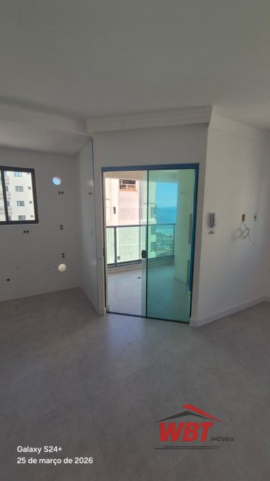 APTO EM ITAPEMA, COM 02 SUITES, VISTA MAR, LAZER C