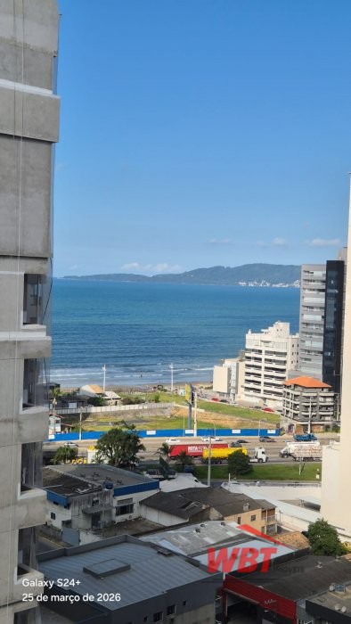 APTO EM ITAPEMA, COM 02 SUITES, VISTA MAR, LAZER C