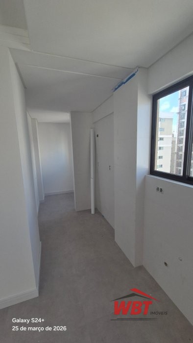 APTO EM ITAPEMA, COM 02 SUITES, VISTA MAR, LAZER C