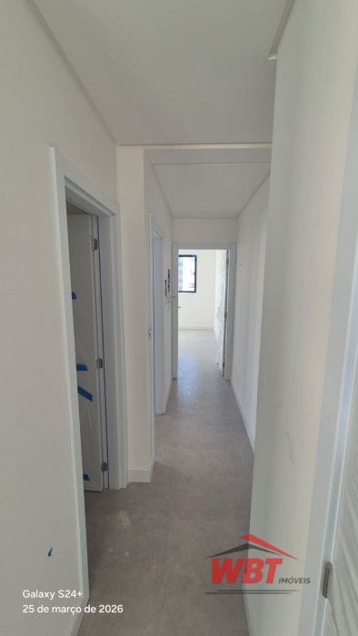 APTO EM ITAPEMA, COM 02 SUITES, VISTA MAR, LAZER C