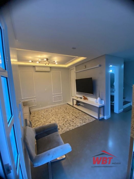 SOBRADO MOBILIADO, COM 03 DORMS, MOBILIADO, ACEITA