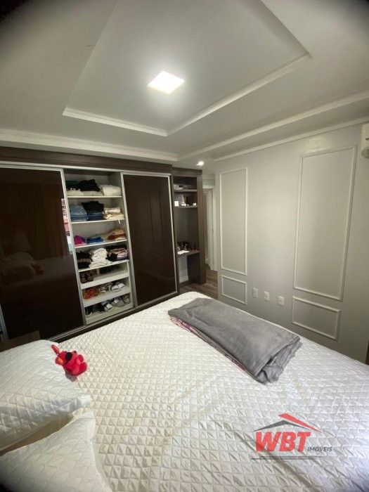 SOBRADO MOBILIADO, COM 03 DORMS, MOBILIADO, ACEITA