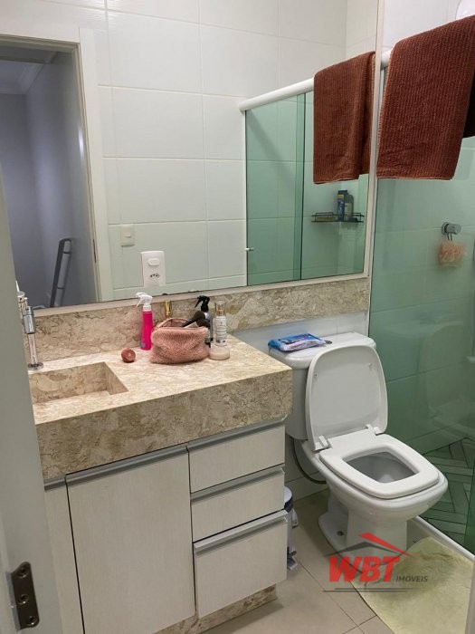 SOBRADO MOBILIADO, COM 03 DORMS, MOBILIADO, ACEITA