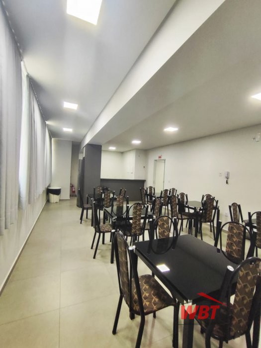 APTO COM 02 DORMS., SENDO 01 SUITE, 300M MAR, MOBI