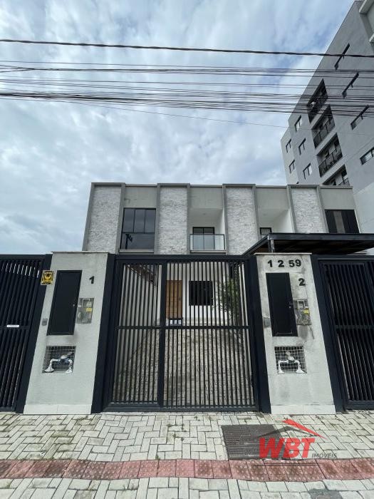 Sobrado Geminado Aluguel Anual