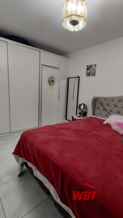 CASA COM 03 DORMIT�RIOS, MOBILIADA, CENTRO DO MORR
