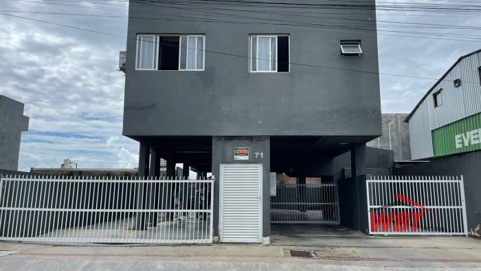 APTO EM ITAPEMA, COM 02 DORMS, PRE�O POPULAR!!!