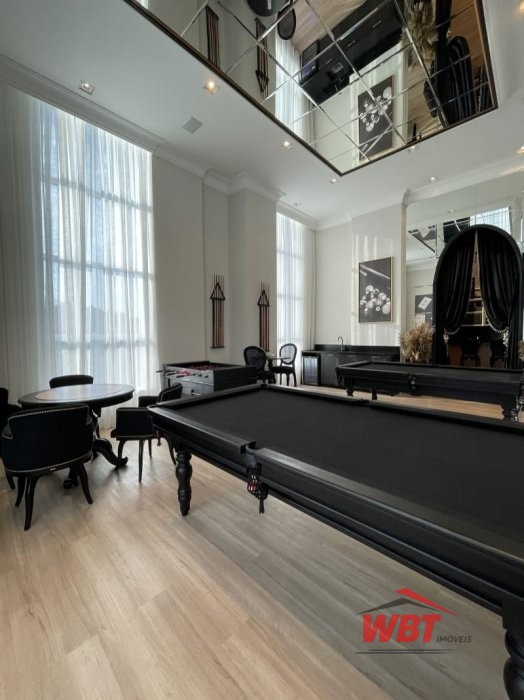APTO, APROX. 350M DO MAR, COM 02 SUITES, MOBILIADO